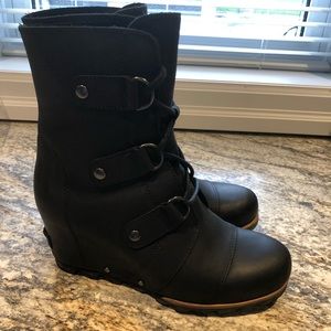 Like new Sorell Boots